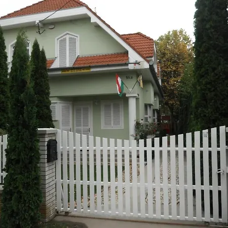 Holiday home Csokonai